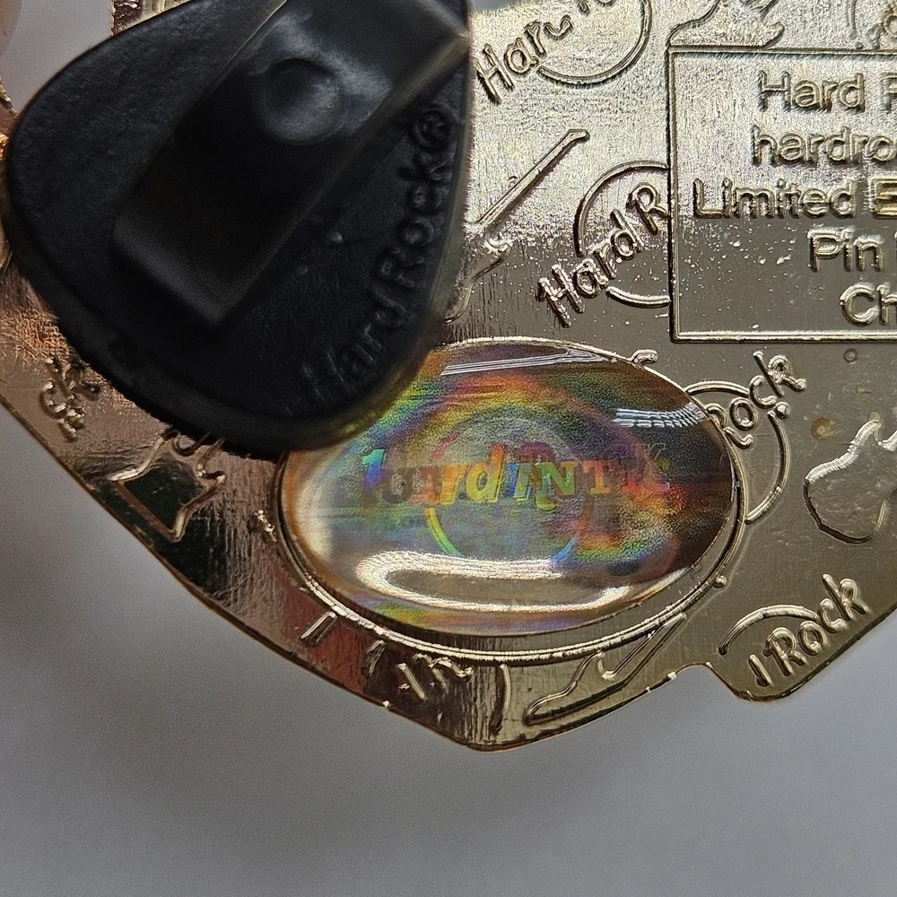 Hard Rock Cafe Washington DC Pin Limited LE 300 Saxaphone Jazz Player 2009